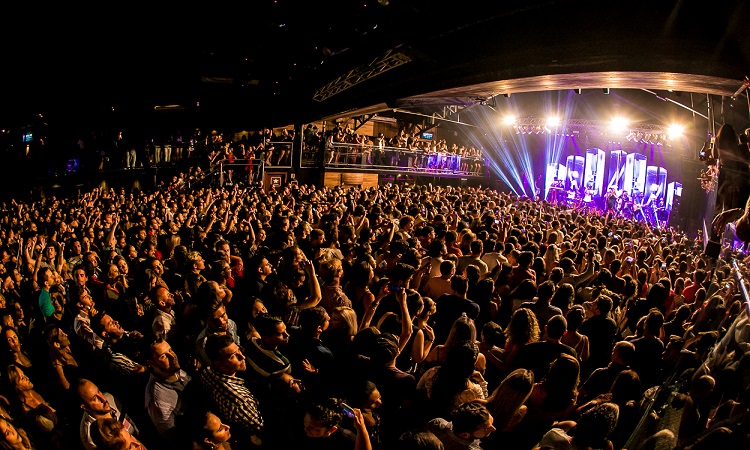 Tudo o que você precisa saber: como organizar evento open bar