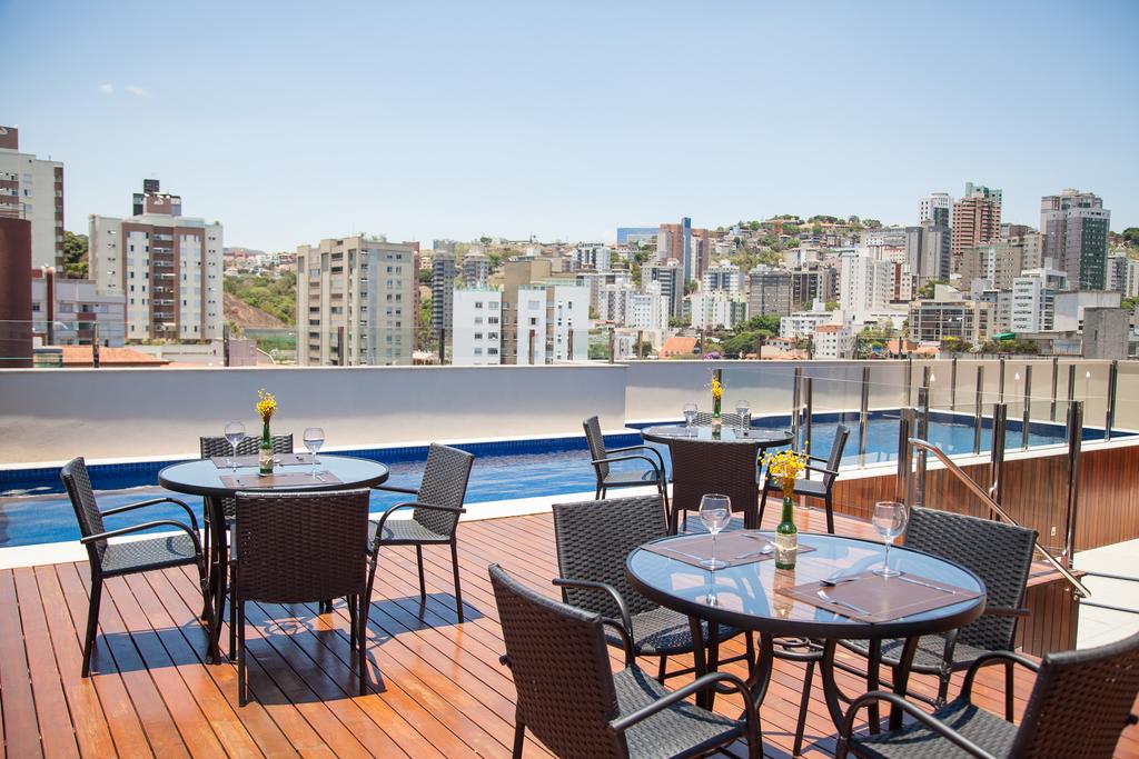 12 dicas de bares com rooftop para diversão no verão