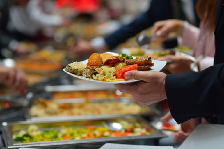 9 dicas de como gerenciar equipe de Buffet para eventos