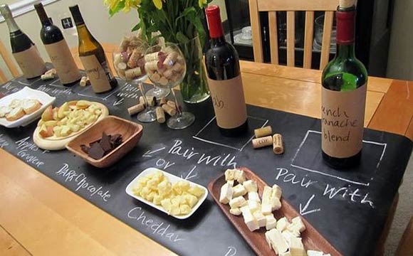 Ideias de mesas de queijos e vinhos