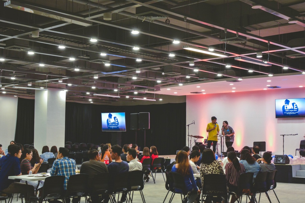 8 razões para organizar eventos híbridos