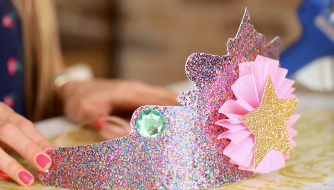 Chapéu de princesa para festa na escola