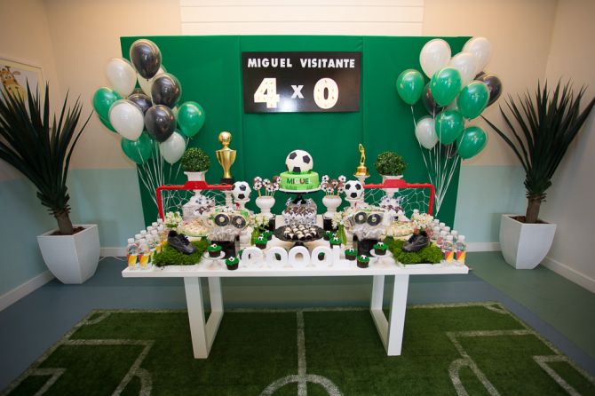 Futebol como tema de festa infantil