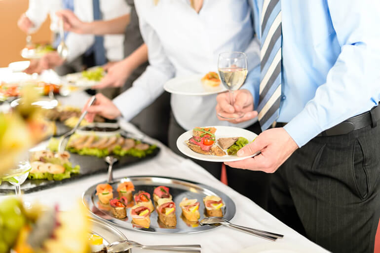 Sete dicas para evitar desperdício de alimentos em festas
