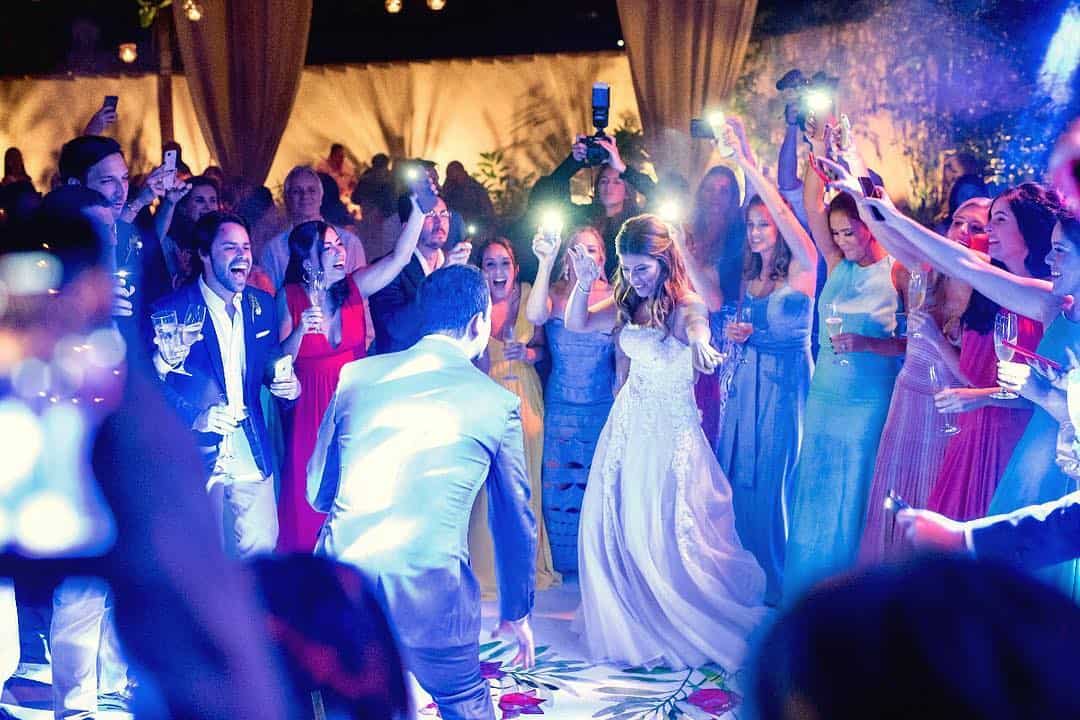 7 dicas para contratar melhor profissional para Dança dos noivos 2023