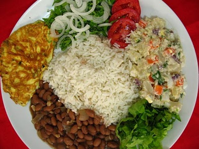 Quentinha Temperada - Entrega De Almoços Executivos, Prato do Dia